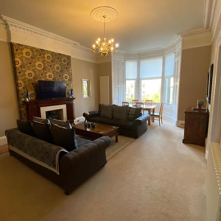 Beautiful & Bright 2 Bed Flat Murrayfield Edinburgh Dış mekan fotoğraf